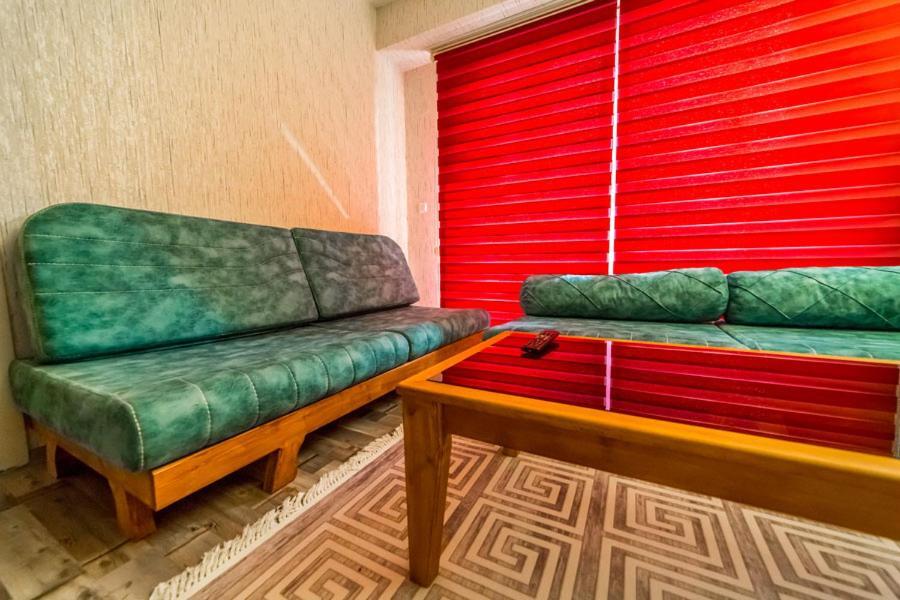 Veda Suit Talas Ngoại thất bức ảnh